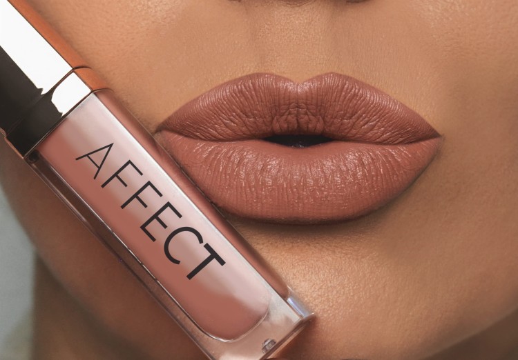 Ultra Sensual Liquid Lipstick_Secret Romance_